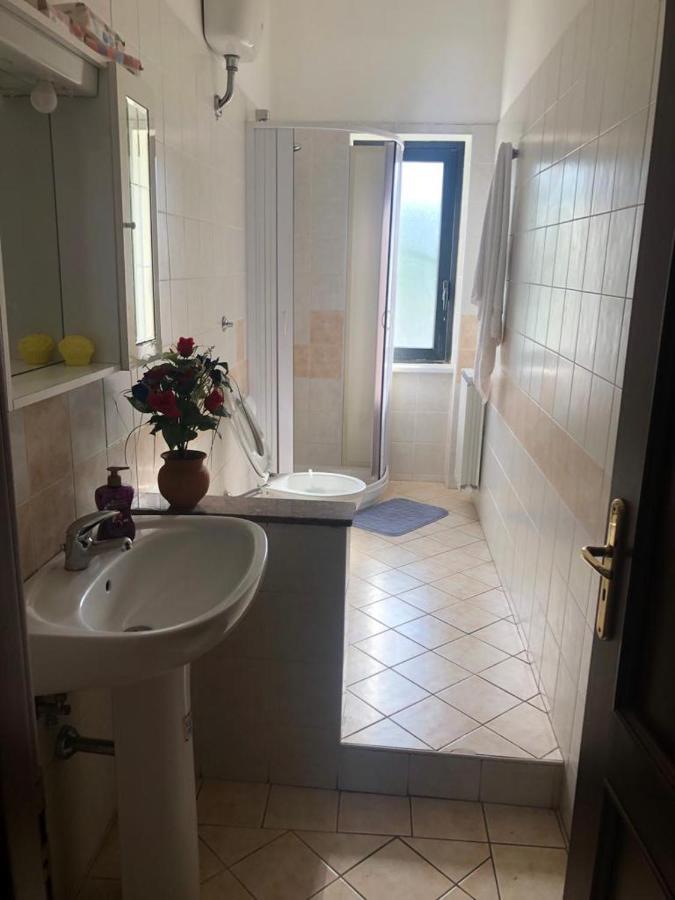 Mare O Montagna Apartment Cosenza Luaran gambar