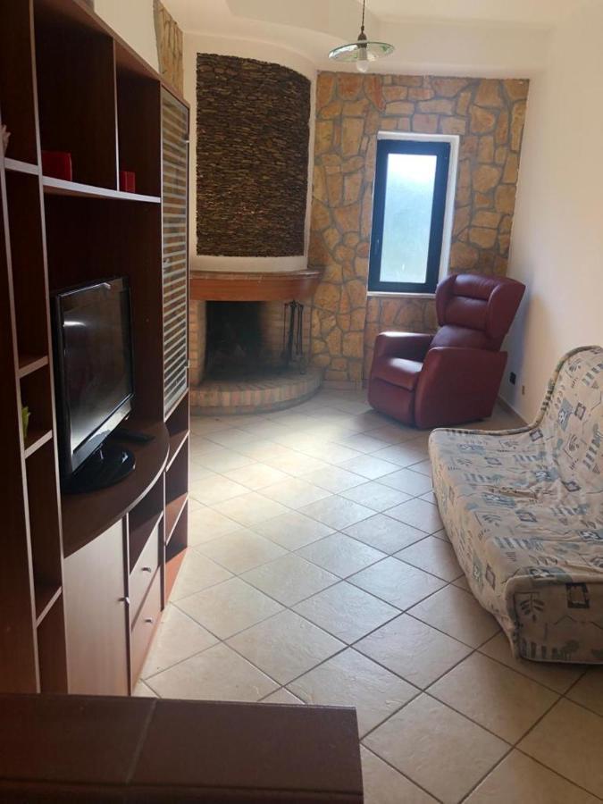 Mare O Montagna Apartment Cosenza Luaran gambar