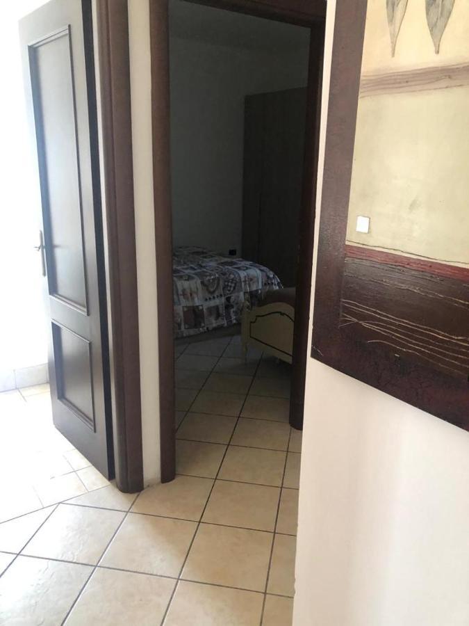 Mare O Montagna Apartment Cosenza Luaran gambar